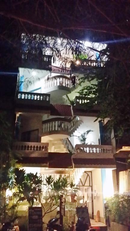 L'Escale Hotel Pondicherry Exterior foto