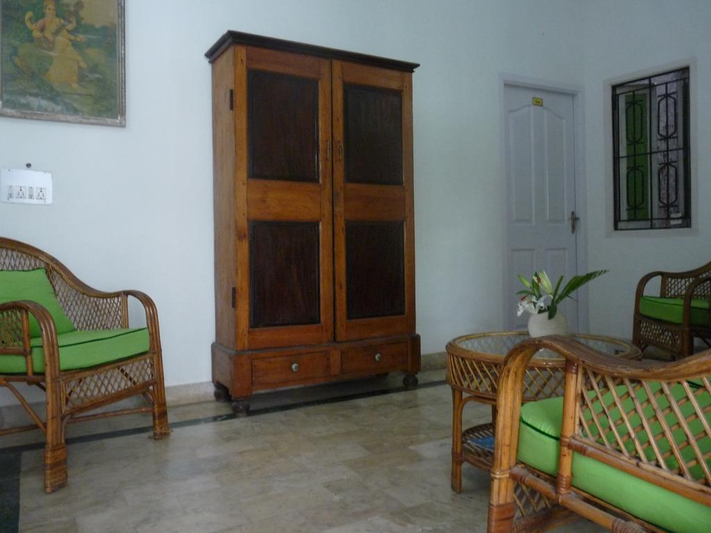 L'Escale Hotel Pondicherry Exterior foto